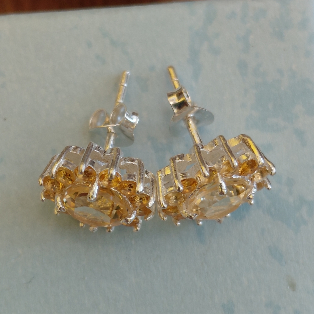 Citrine Flower Silver Stud Earrings - Picture 7 of 10